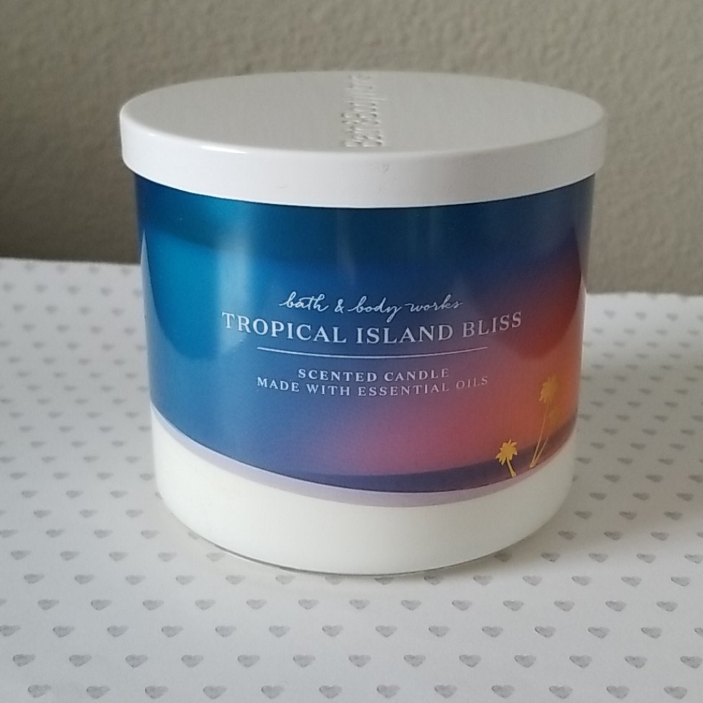 TROPICAL ISLAND BLISS 3-Wick Candle
